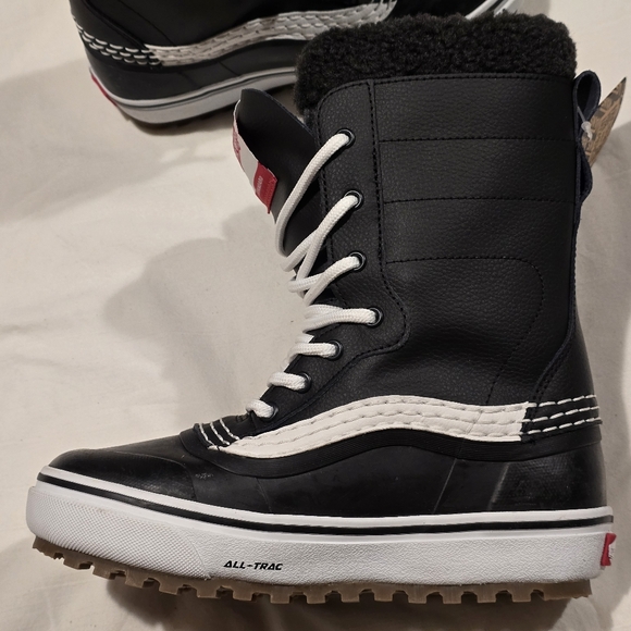 VANS Snow MTE Black/White Winter Boot Insulated Mens Size 4 W 5.5 New No Box main image 5